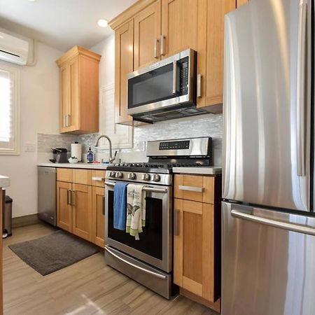1000#1 Contemporary Home W/ Parking, Grill, & Ac! Newport Beach Exterior foto